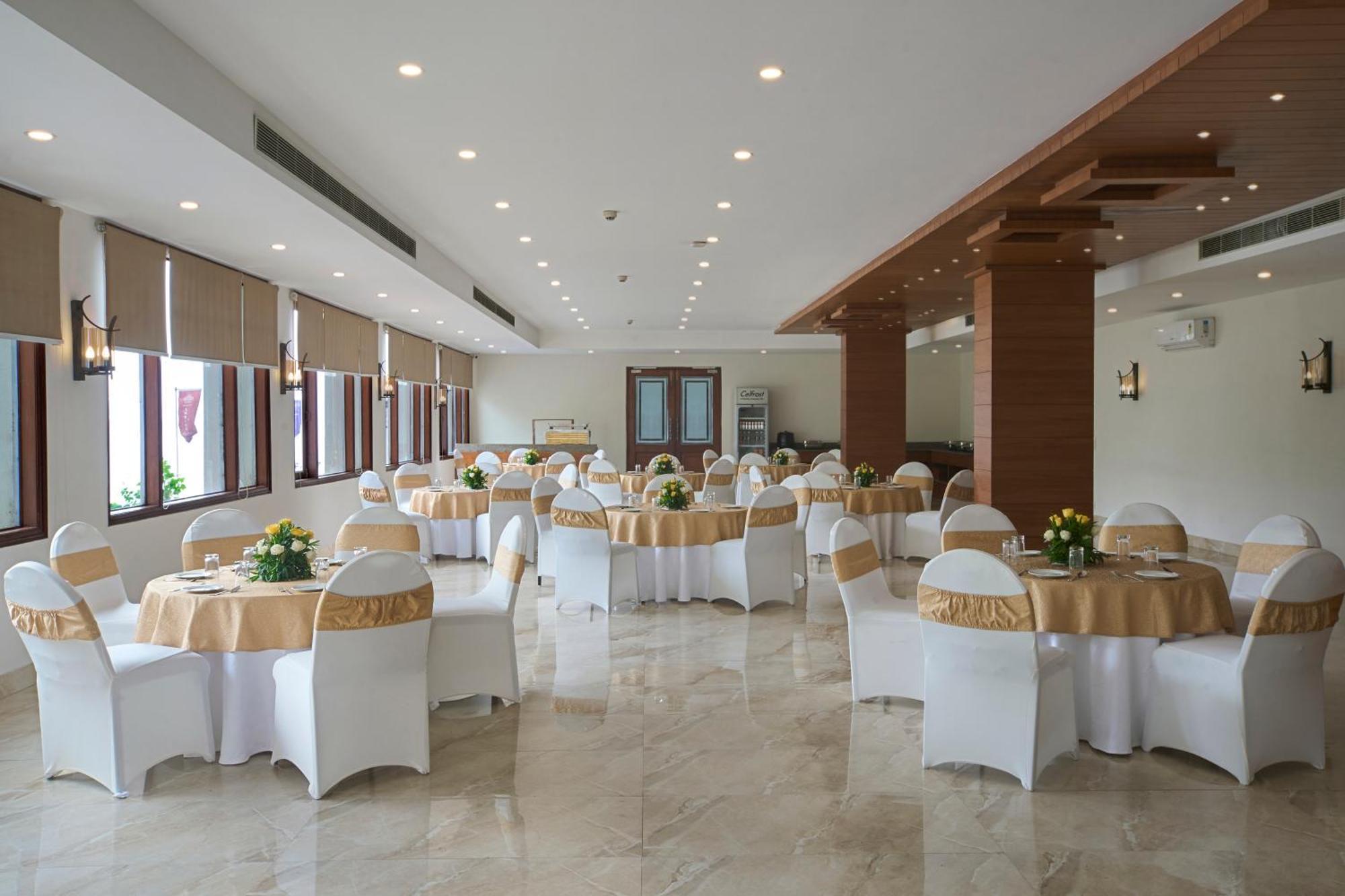 ลาริสา รีสอร์ต ศิมลา Hotel ชิมลา ภายนอก รูปภาพ
