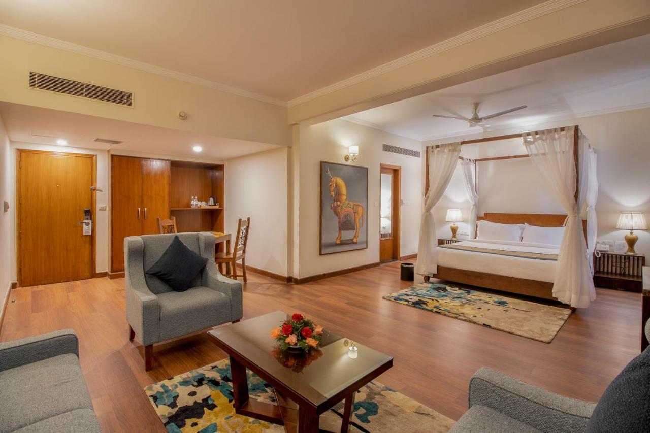 ลาริสา รีสอร์ต ศิมลา Hotel ชิมลา ภายนอก รูปภาพ